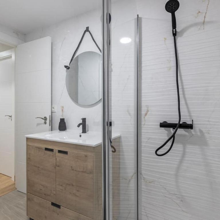 Capricho en el centro de Granada. - Two-Bedroom Apartment - 27