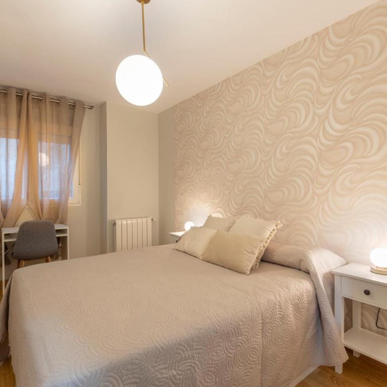 Capricho en el centro de Granada. - Two-Bedroom Apartment - 14