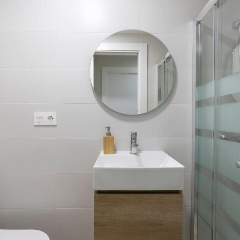 Capricho en el centro de Granada. - Two-Bedroom Apartment - 24