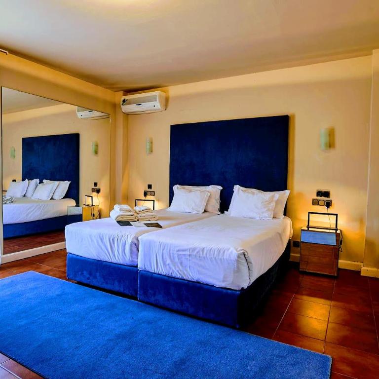 Hotel Don Manuel - Habitación Doble Deluxe - 2 camas - 5