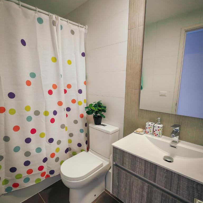 Cómodo departamento familiar a pasos de la playa - Apartamento de 2 dormitorios - 2