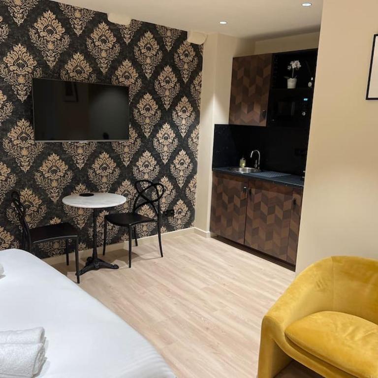 Bordeaux: Le Joyau de Cerf Volant - One-Bedroom Apartment - 9
