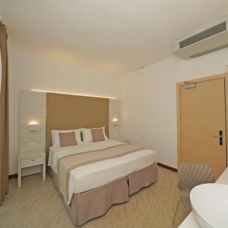Hotel Strand a frontemare - Camera Comfort Matrimoniale/Doppia con Letti Singoli - 2