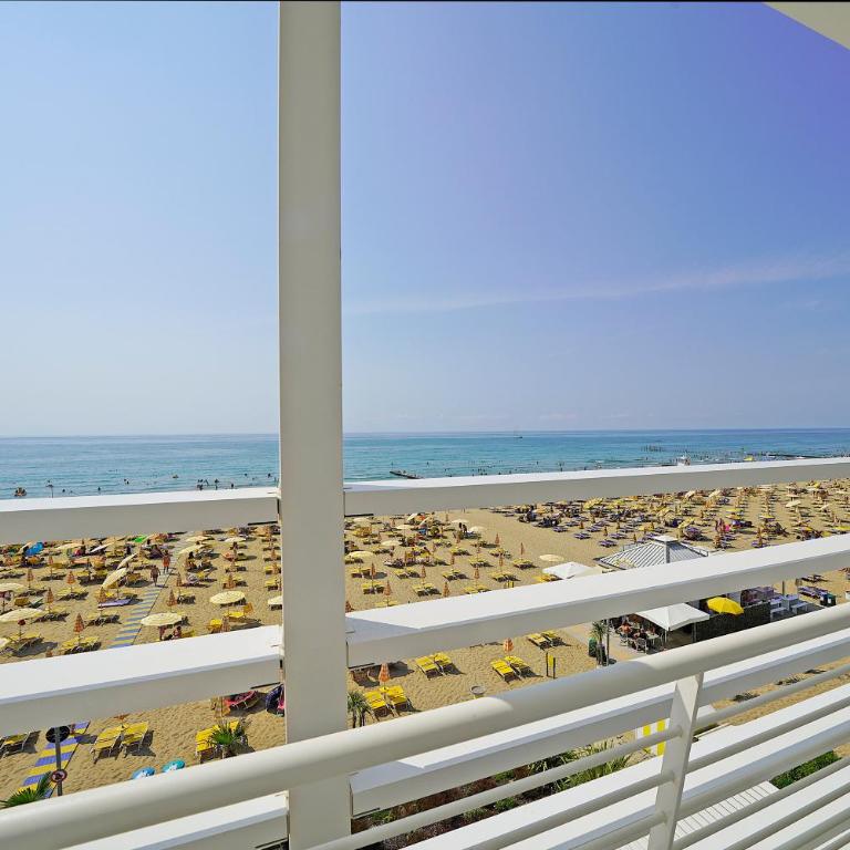 Hotel Strand a frontemare - Camera Deluxe Matrimoniale con Vista Mare - 6
