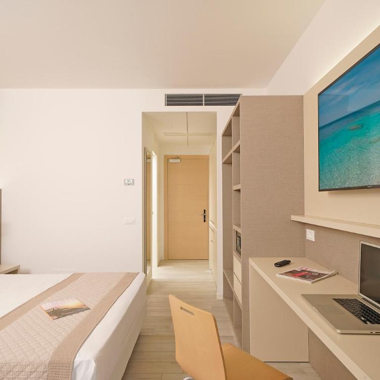 Hotel Strand a frontemare - Camera Luxury con Accesso Vasca Idromassaggio - 9