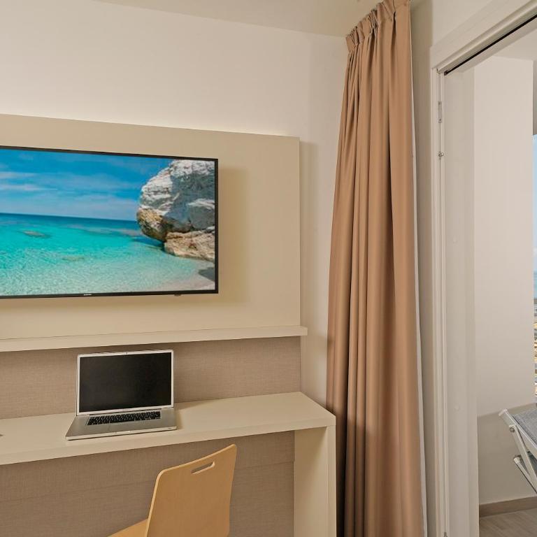 Hotel Strand a frontemare - Camera Luxury con Accesso Vasca Idromassaggio - 10