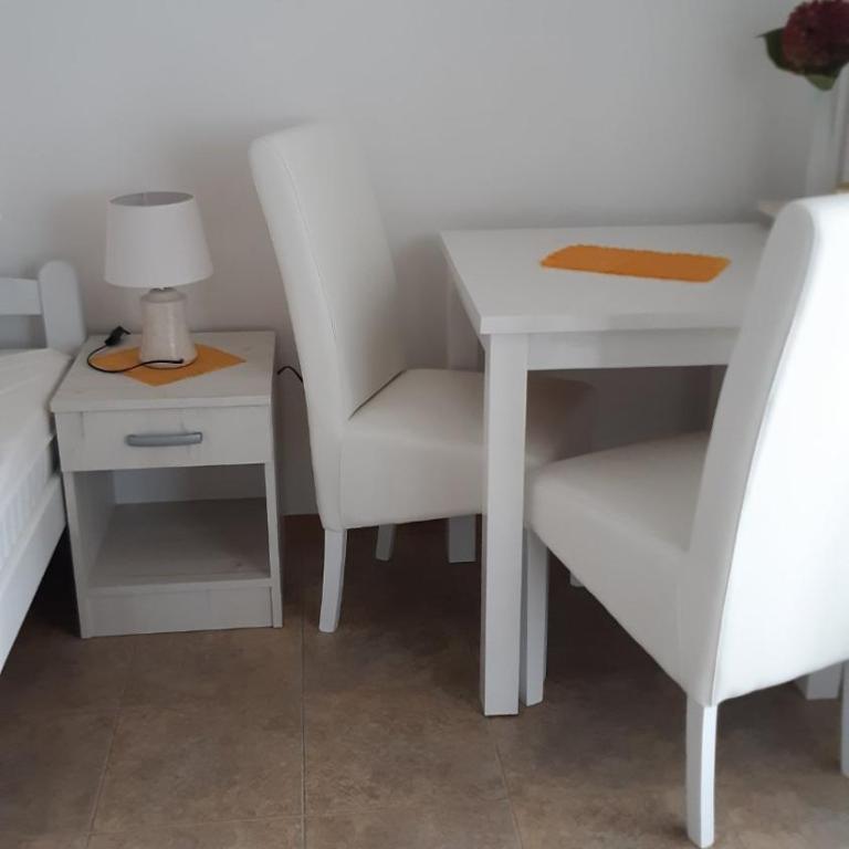 Apartmani Milosevic - Apartment with Sea View - 11