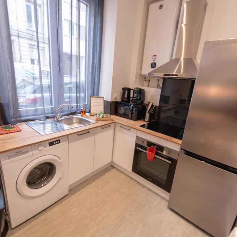 KASA LOFT CENTRE 2 - WIFI et TV - Confortable et stationnement gratuit à proximité - Apartment mit 2 Schlafzimmern - 26