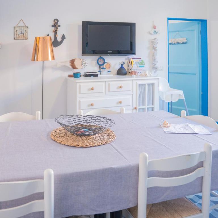 077 - Casa Fede in Centro, 500METRI da Mare e Spiaggia - Two-Bedroom House - 8