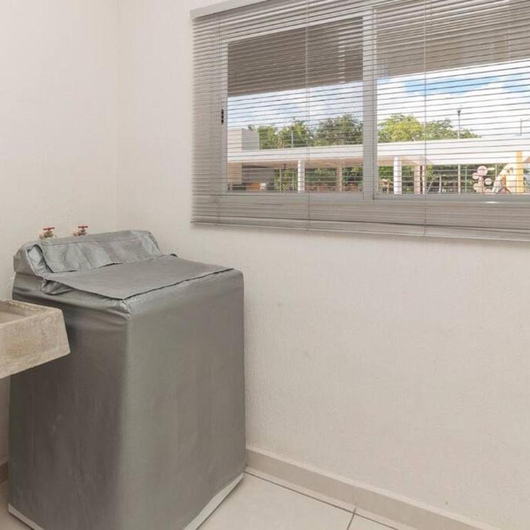 Casa Bella - Three-Bedroom House - 8
