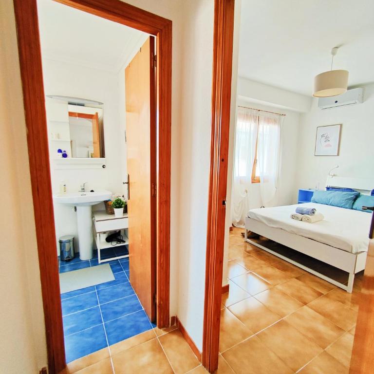 Blue House in Santa Pola - Apartamento de 1 dormitorio - 8