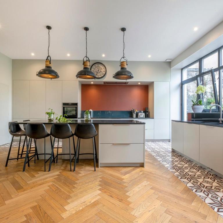 Escale Rochelaise, gîte urbain avec SPA bain nordique et sauna tonneau - Maison 4 Chambres - 13