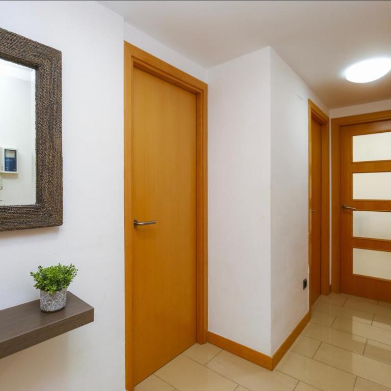 SOLIMAR 10 SALOU Solo FAMILIAS con Parking y piscina - Two-Bedroom Apartment - 18