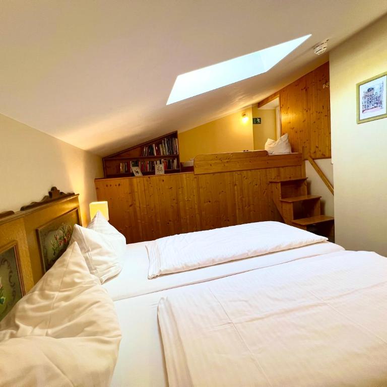 Hotel Bärenstüberl - Familienzimmer - Dachgeschoss - 3