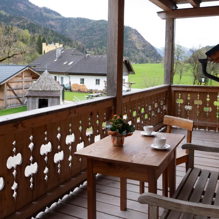 Ferienwohnung Dichtlbauer - Apartment with Balcony - 8