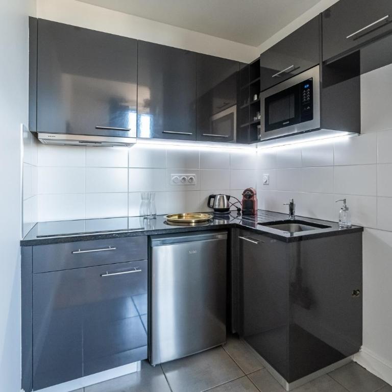 The Gatsby room - 50m des halles - Climatisation - Navette grands buffets - Appartement 1 Chambre - 9
