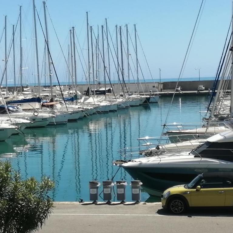 Joli studio bord de mer, clim, balcon, parking privé - Studio - 2