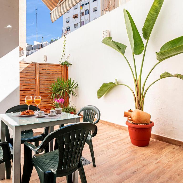 Flats Piera Valencia Center - Two-Bedroom Apartment with Terrace - 2