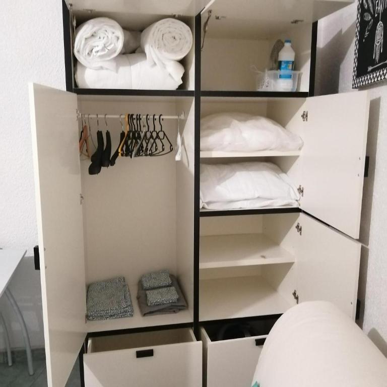 Joli studio bord de mer, clim, balcon, parking privé - Studio - 10