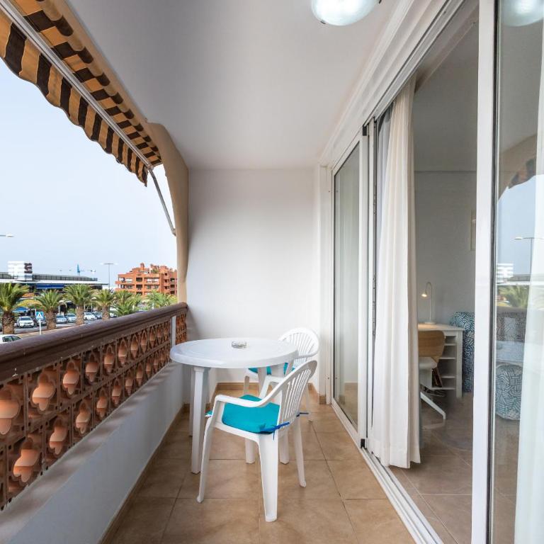 Flamingo Apartment on the south near the beach - Apartment with Balcony - 3