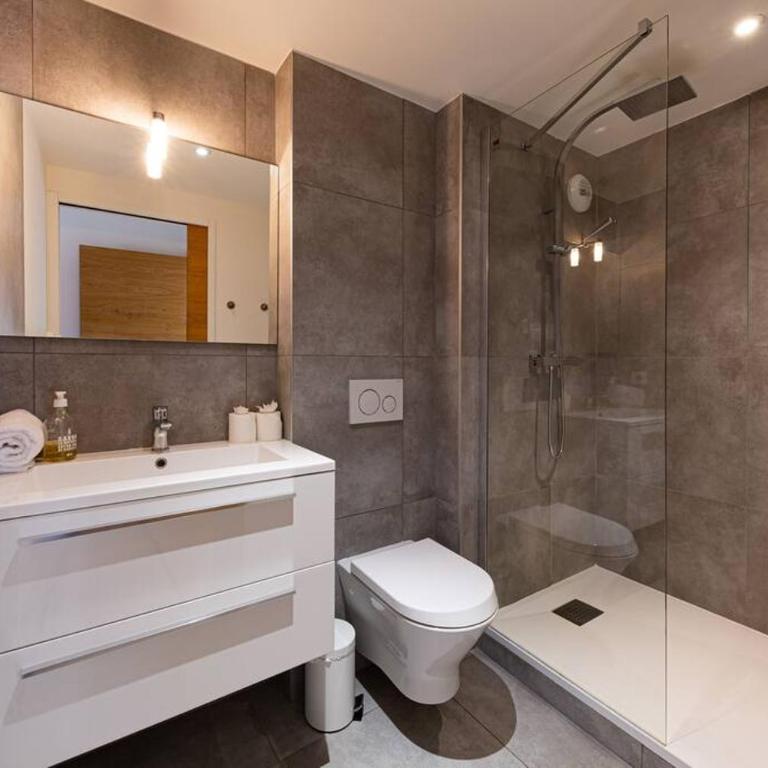 Modern 2BR 5* pool gym spa garage Mont-Blanc view - Apartment mit 2 Schlafzimmern - 9
