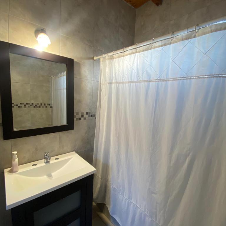 Lo de Lili a pasos del Centro de Tandil - One-Bedroom Apartment - 16