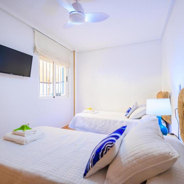 Primera linea de playa , increíbles vistas, amplio - Apartamento de 3 dormitorios - 16