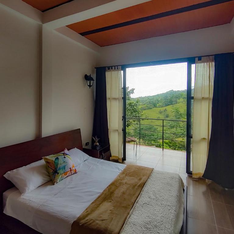 MANIPURA - Double Room with Mountain View - 1
