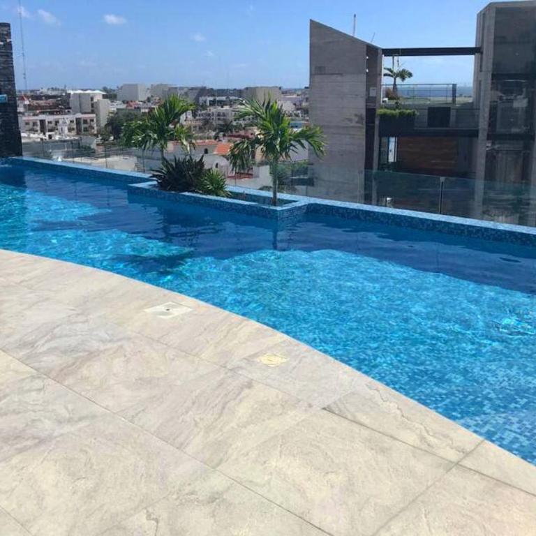 Playa del Carmen Downtown Studio with Rooftop Pool - Walk to 5th Ave & the Beach - Estudio con cama extragrande y sofá cama - 34