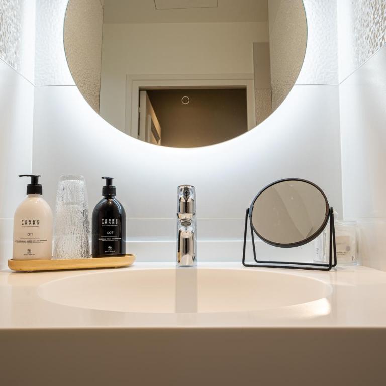L'INVITATION AU VOYAGE - Hôtel & Spa - Chambre Double Standard - 3