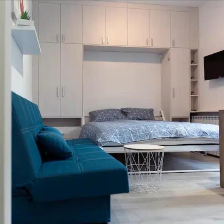 New Studio in the city center - One-Bedroom Apartment - 21