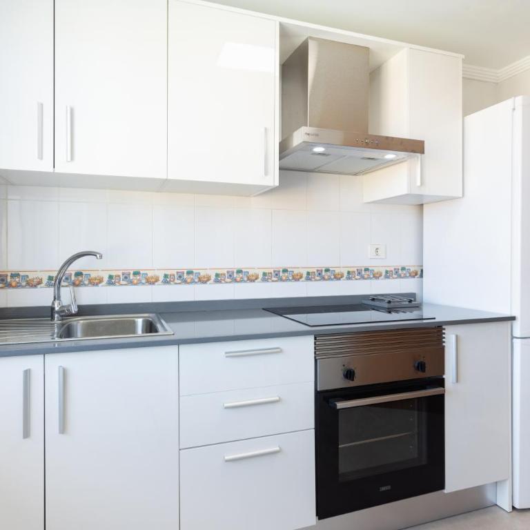 Home2Book Duplex El Medano Pool & Terrace - Apartamento de 3 dormitorios - 9