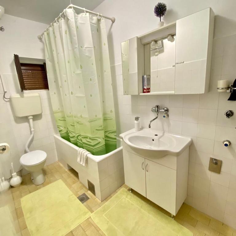Apartmani Trebinje B&I - Apartman sa 3 Spavaće Sobe - 19