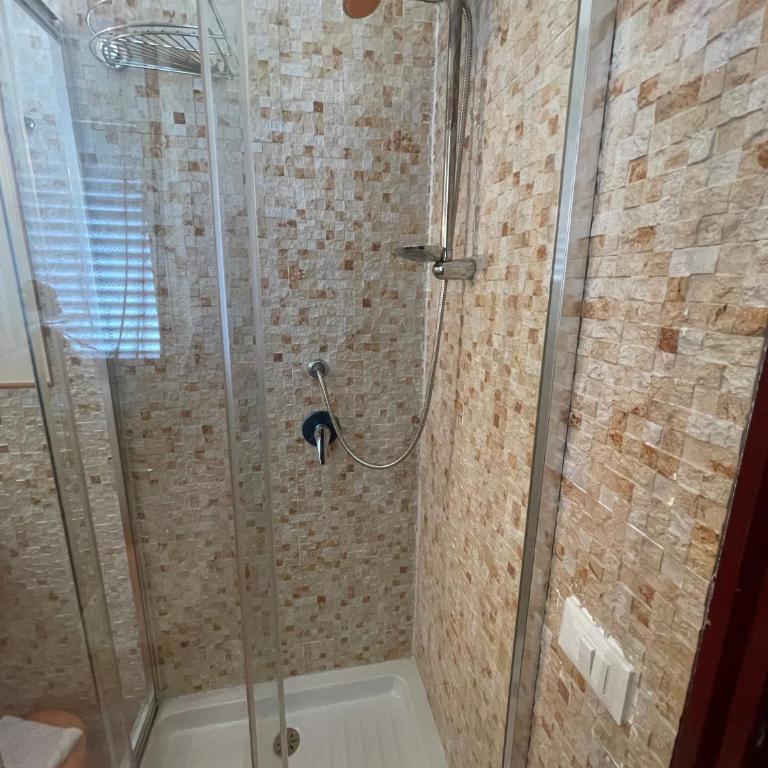 Hola Cathedral House - Appartamento Superior con 1 Camera da Letto e Balcone - 14