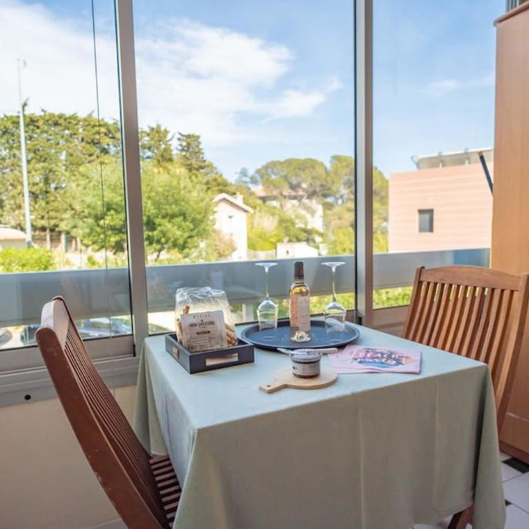 Apt neuf 300m plage NETFLIX - Appartement 1 Chambre - 4