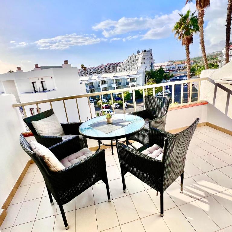 Los Cristianos 1 Bed Apartment - Apartamento de 1 dormitorio - 1