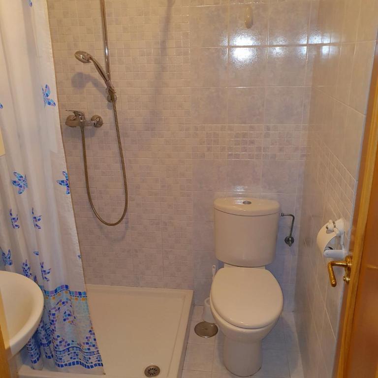 Habitación Doble Particular - Habitación Doble con baño privado externo - 2