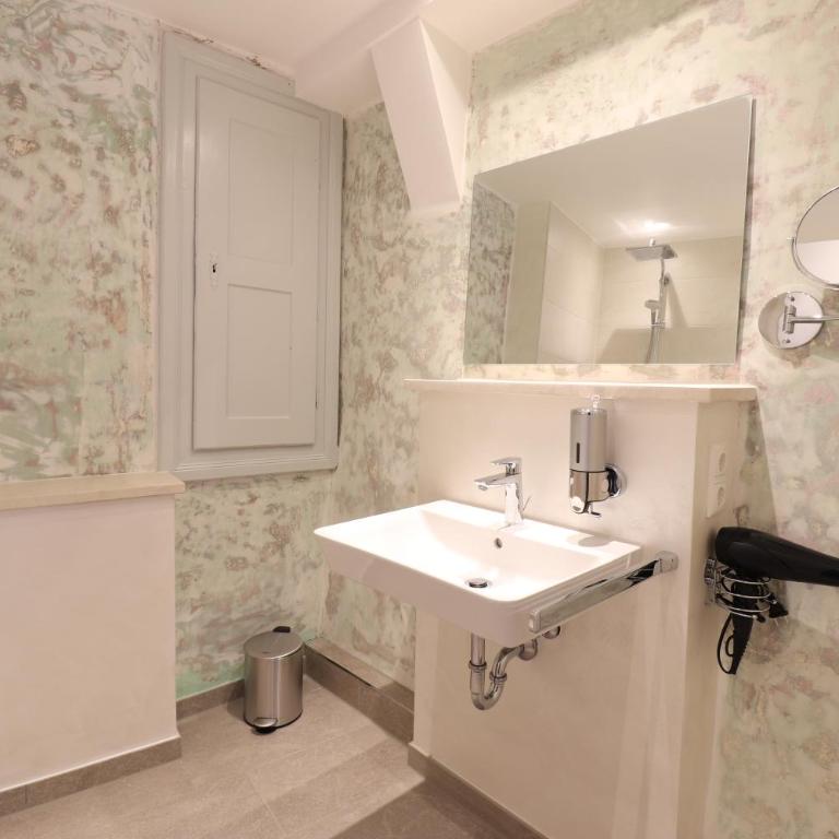 Das Fischer Boardinghouse KF - Superior Vierbettzimmer - 18