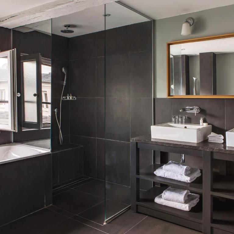 New Hotel Roblin - Suite - Habitación Familiar - 7