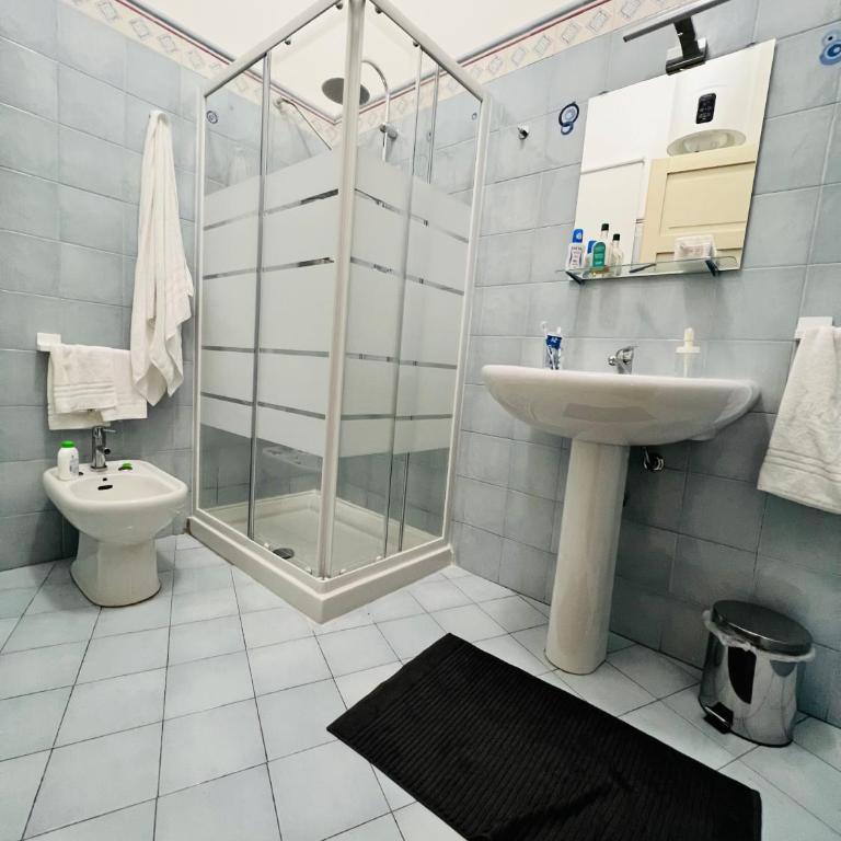 38,VELASQUEZ - Appartamento con 2 Camere da Letto - 71