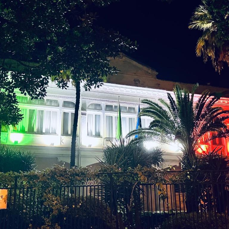 38,VELASQUEZ - Appartamento con 2 Camere da Letto - 74