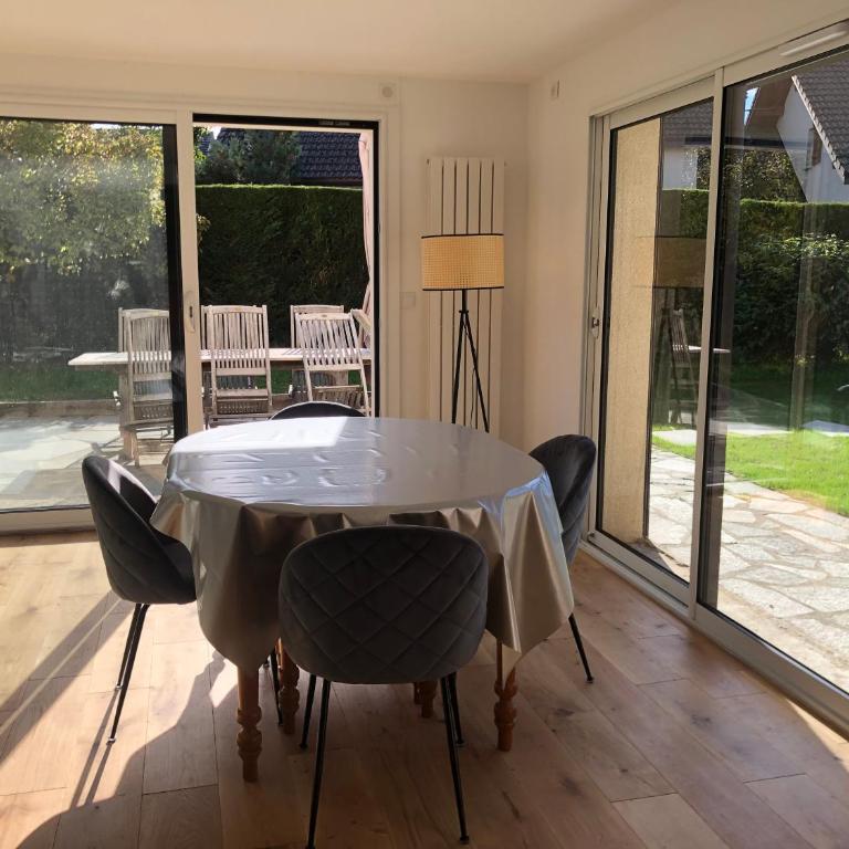Le Colombier - Two-Bedroom Apartment - 16