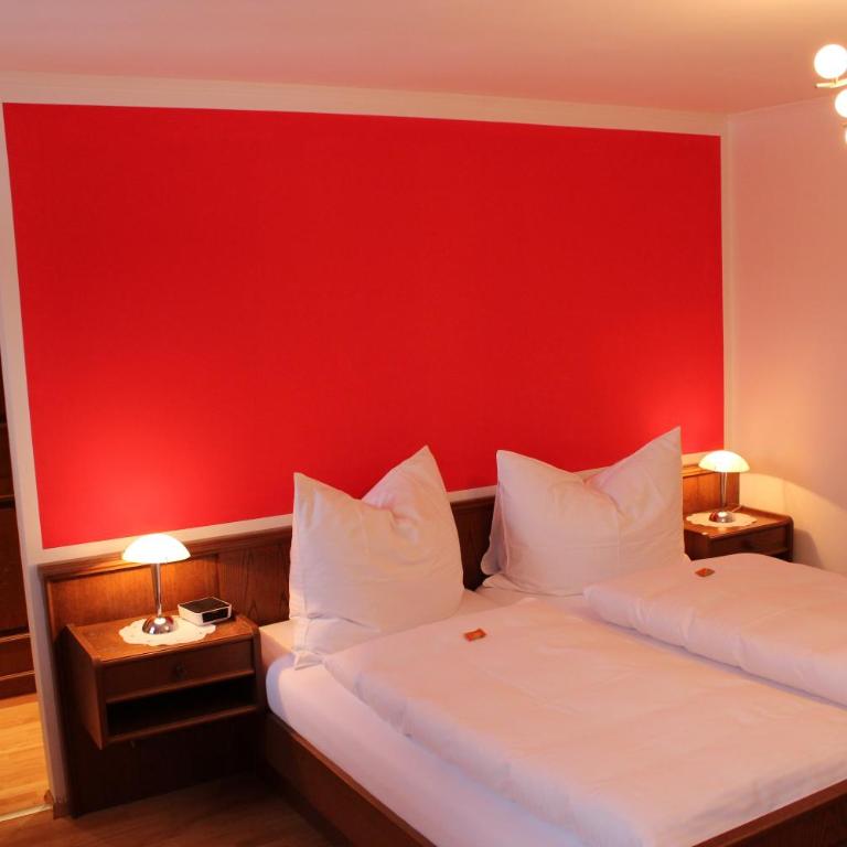 Pension Wolfgangsee - Doppelzimmer 7 - 1