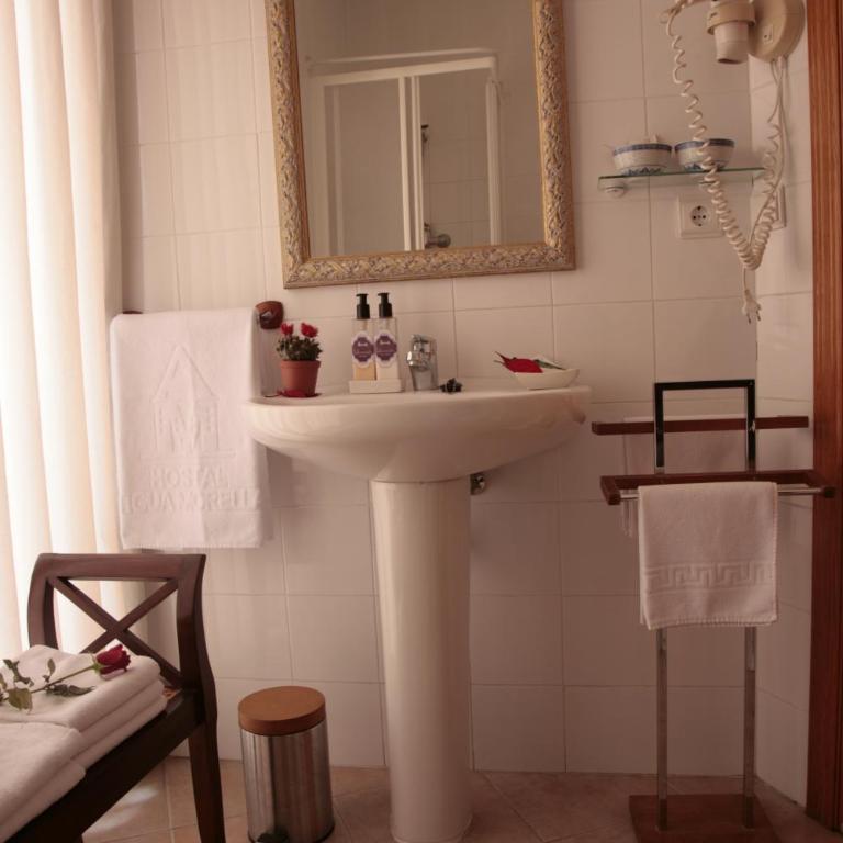 Hostal Antigua Morellana - Twin Room - 2