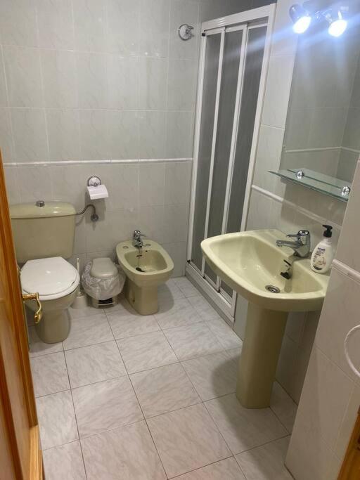 SIERRA NEVADA apartamento, ideal para grupos, aparcamiento en la puerta y con impresionantes vistas - Apartamento de 3 dormitorios - 21