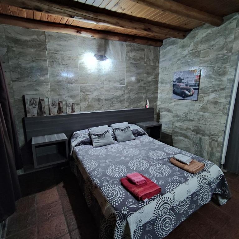 Hostel Ruca Potu - Habitación Cuádruple con baño privado - 17