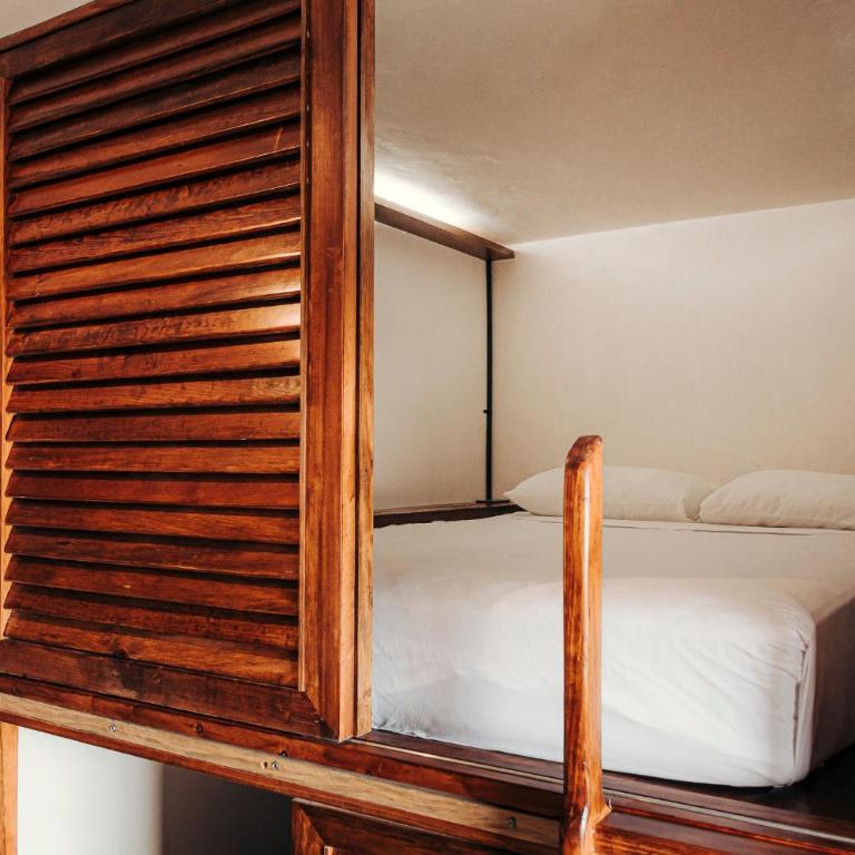 Che Bacalar Hostel & Bar Adults Only - Cama en habitación compartida mixta de 8 camas - 10