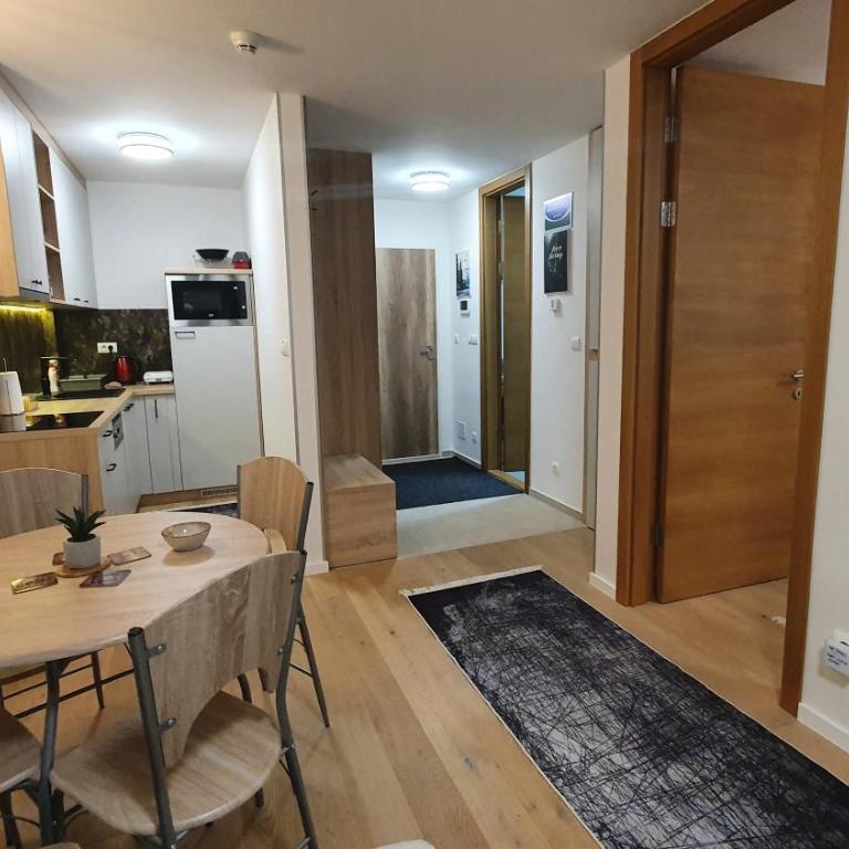 Apartmani Jahorina Olimpijska kuca - Apartment with Mountain View - 21