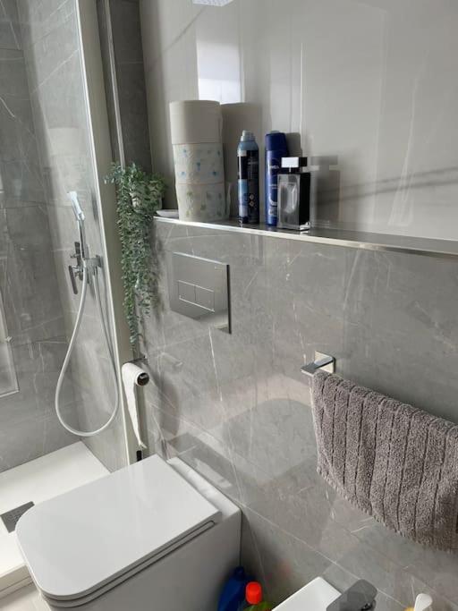 New & Bright Balcony Flat by Central Station - Appartamento con 1 Camera da Letto - 40