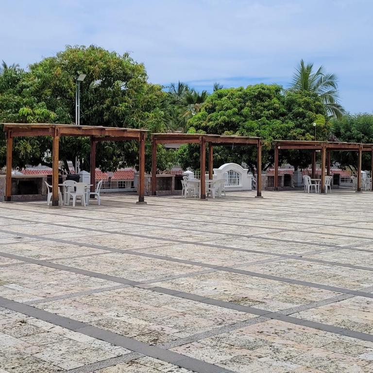 Apartamento duplex frente al mar con playa privada - Apartamento de 3 dormitorios - 46